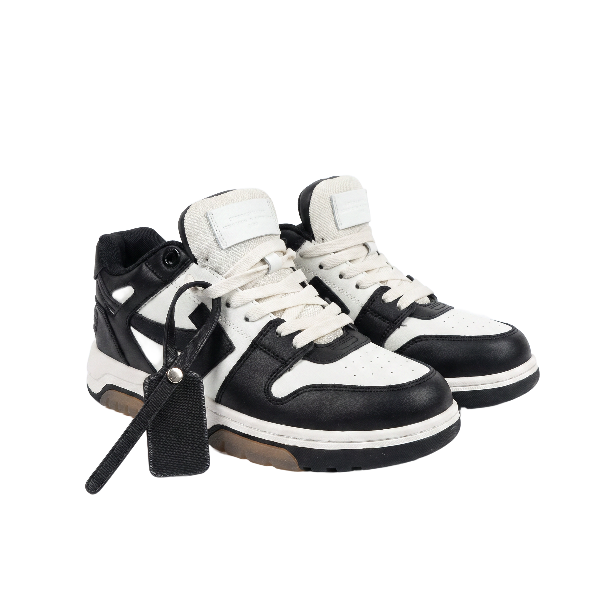 Off-White Sneaker