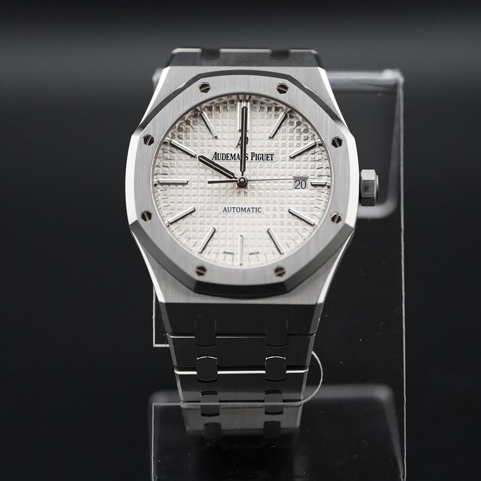 Audemars Piguet Royal Oak Selfwinding Stainless Steel Silver Dial Men’s Watch